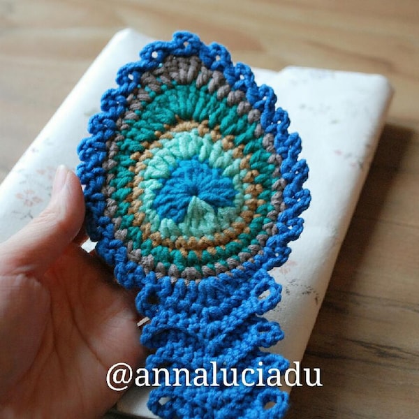 Crochet peacock,Peacock Feather motif, crochet pattern, feather pattern, garland, bunting, Peacock garland. PDF Instant Download