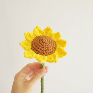 Crochet sunflower with 2 petal designs, Crochet Centerpiece ,Flower Pattern ,flower boutique, wedding flowers, PDF Pattern, Instant Download