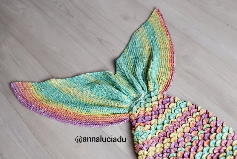 crocodile stitch mermaid blanket with openning back, crochet mermaid tail, crochet mermaid blanket, PDF Instant Download image 1