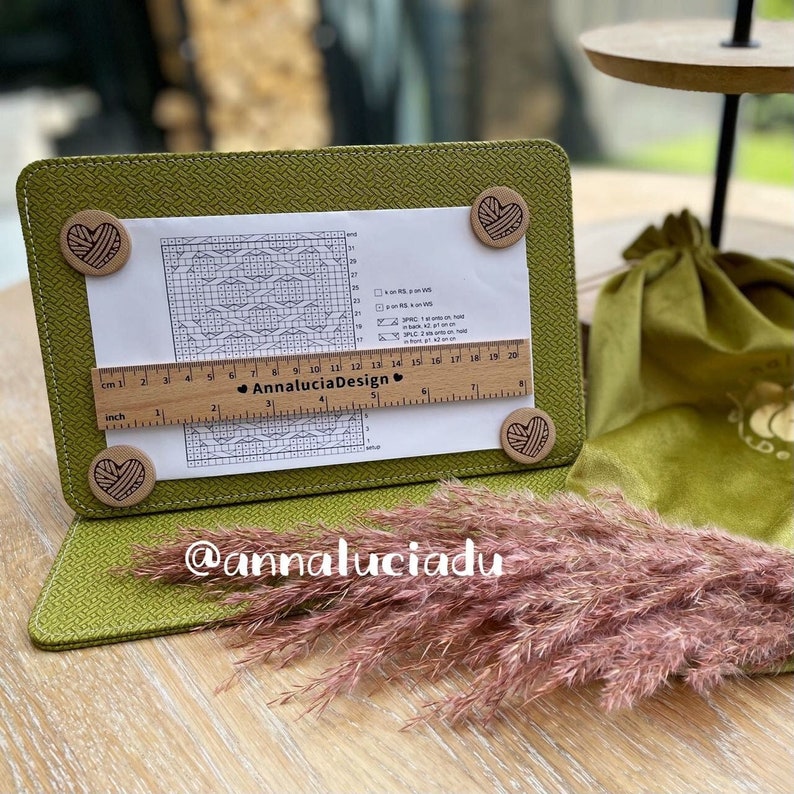 AnnaluciaDesign Chart Holder , knitting notions, Knitting tools, Knitting chart holder, crafttools . annaluciadesign, christmas gift, zdjęcie 4