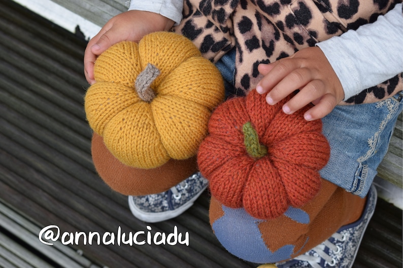 knitting pumpkin in 3 different sizes, knit in the round, knitting pattern, pumpkin amigurumi, knitting PDF Instant Download image 3