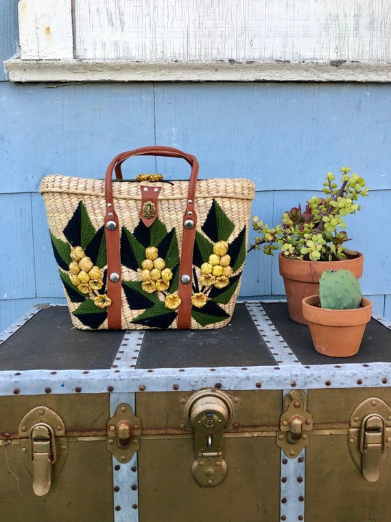 50s Wicker Purse/ Wicker Picnic Bag/ Embroidered W