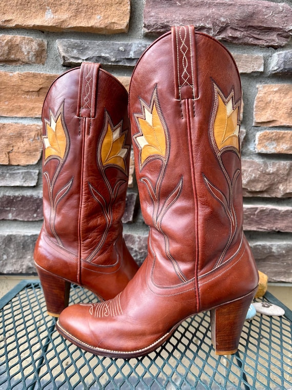 1970s Inlay Tulip Design Rust Dan Post Cowboy Boo… - image 1