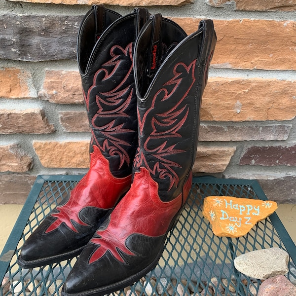 laredo cowboy boots