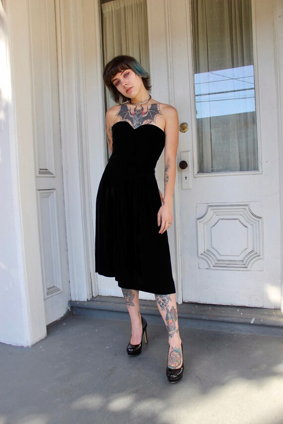 Vintage Black Velvet Dress/ Saks Fifth Avenue/ Vel