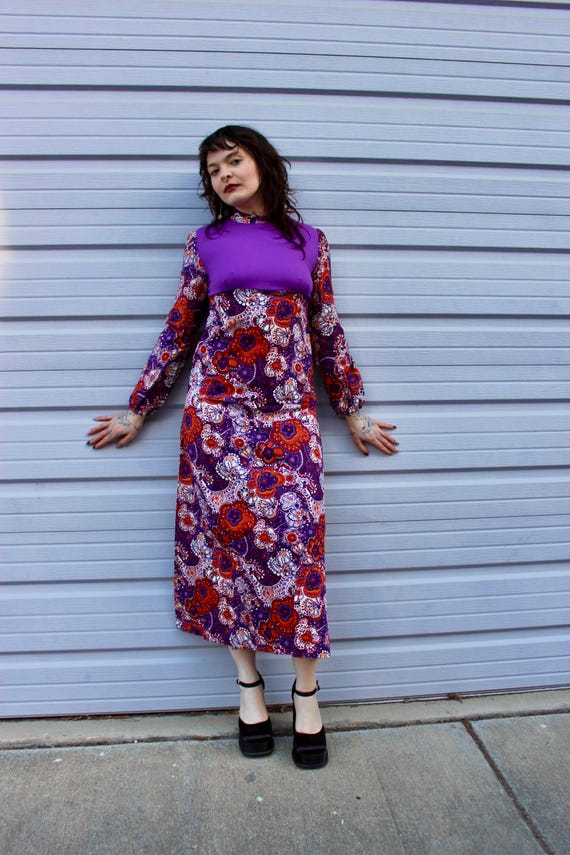 70s Purple Paisley Maxi Dress: Vintage Balloon Sleeve Festival