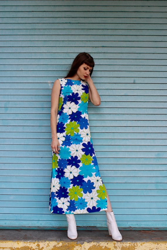 60s Hawaiian Flower Print Dress/ 60s Blue Daisy Pr