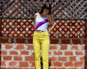 RARE 70s Big E Levis Yellow Vintage Levis Jeans Levis Mom Jeans 70s High Waisted Jeans Straight Leg Yellow Jeans White Tab Big E Levis