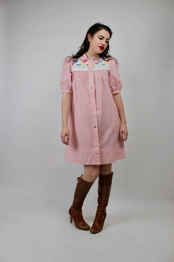 Vintage Western Pearl Snap Tulip Embroidered Dress/ Size Small View 2