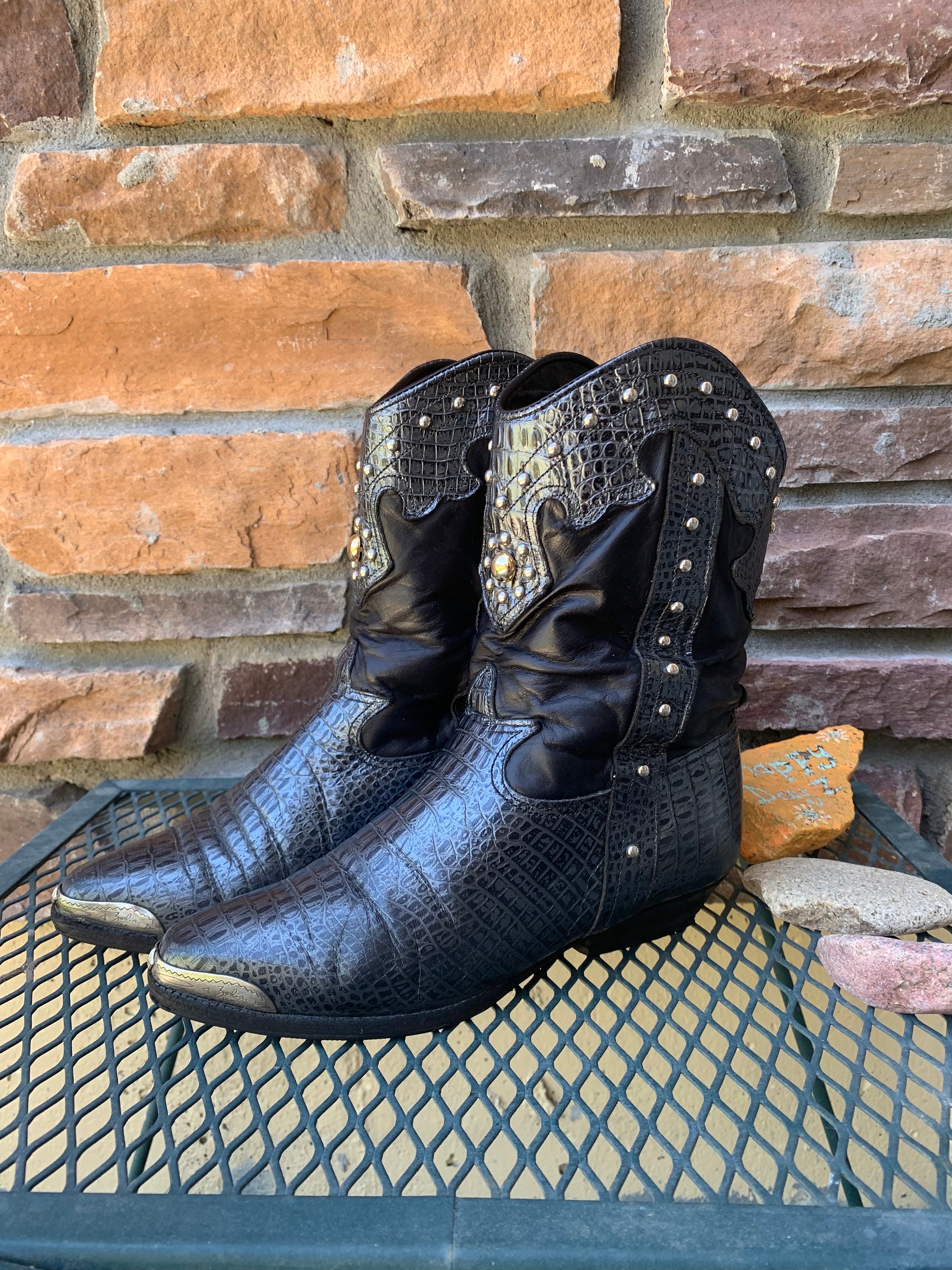 IOB Vintage Black Zodiac 80s Short Studded Fashion Cowboy IOB Vintage Black Zodiac 80s Short Studded Fashion Cowboy