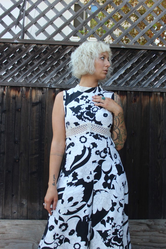 70s Jumpsuit/ 70s Bell Bottom Jumpsuit/ Flower Pri