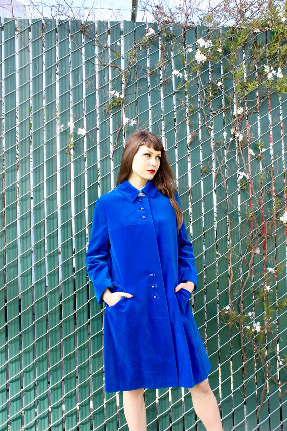 Vintage Velvet Coat/ 60s Velvet Coat/ Blue Velvet… - image 3