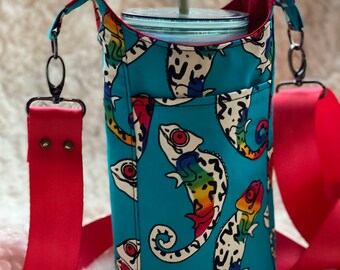 Drink Sling, H2O2go, water carrier, cross body, Chamaeleon lizard, red, blue, with slip pocket