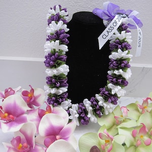 Chrysanthemum Ribbon Lei in Pinks, purples and white  for a Class of 2025 Graduate