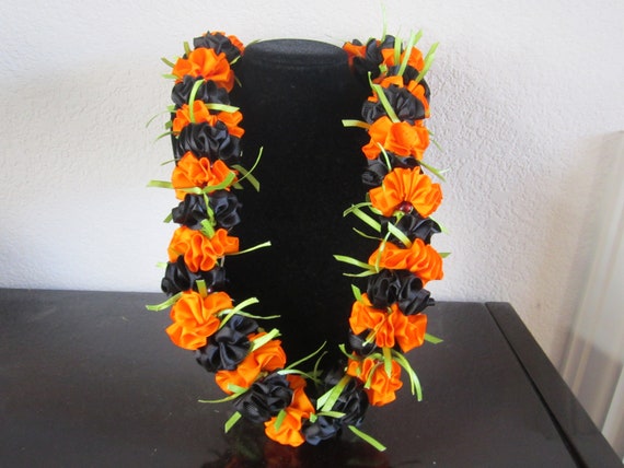 Marigold Satin Ribbon Lei - Etsy display picture 1