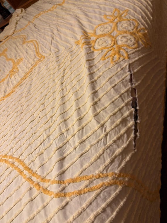 Vintage chenille yellow cutter crafts bedspread 80 x 89 usable size