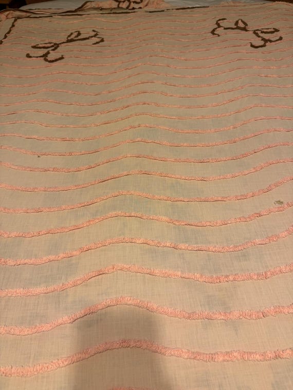 Vintage chenille pink and brown cutter crafts bedspread 87 x 88 usable size