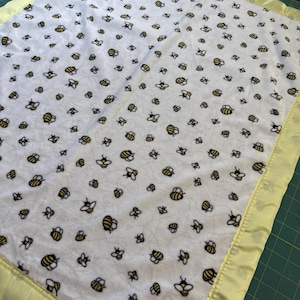 30 x 35 Bees double minky blanket with yellow satin binding and FREE embroidery