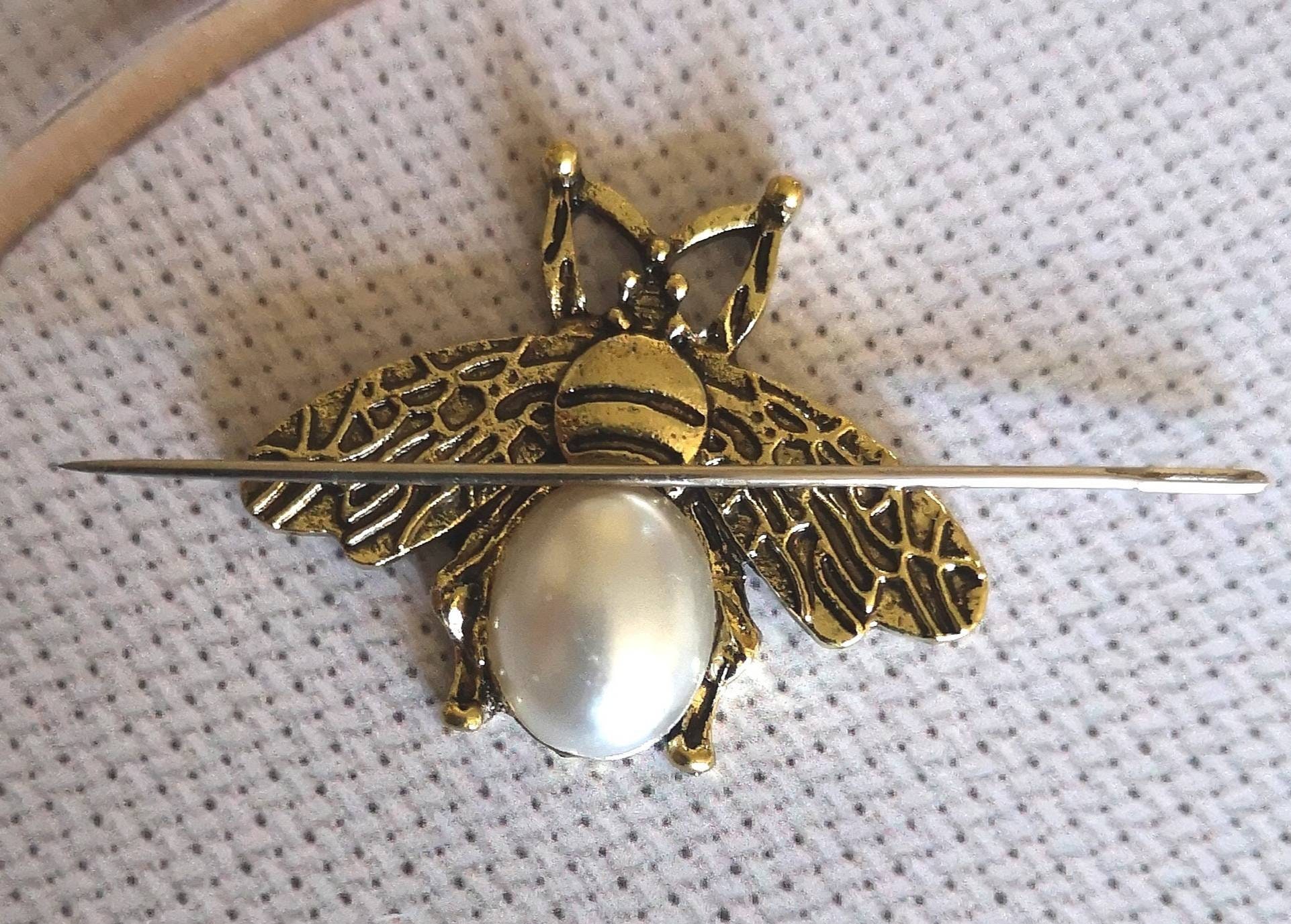 Mini bee needle minder needle keep needle needle Etsy