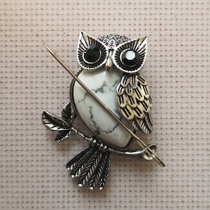 Bohin Owl - Magnetic Needle Minder 98988 - 123Stitch