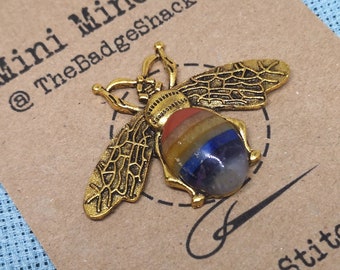 Gold bee chakra stone needle minder, bee needle minder needle minder, needle magnet, needle nanny, bee needle minder, sewing gift