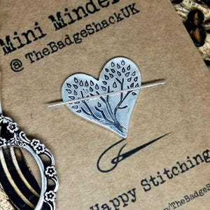 Heart needle minder, needle minder, needle keep, needle nanny, cross-stitch gift, needle holder, needle magnet, sewing gift