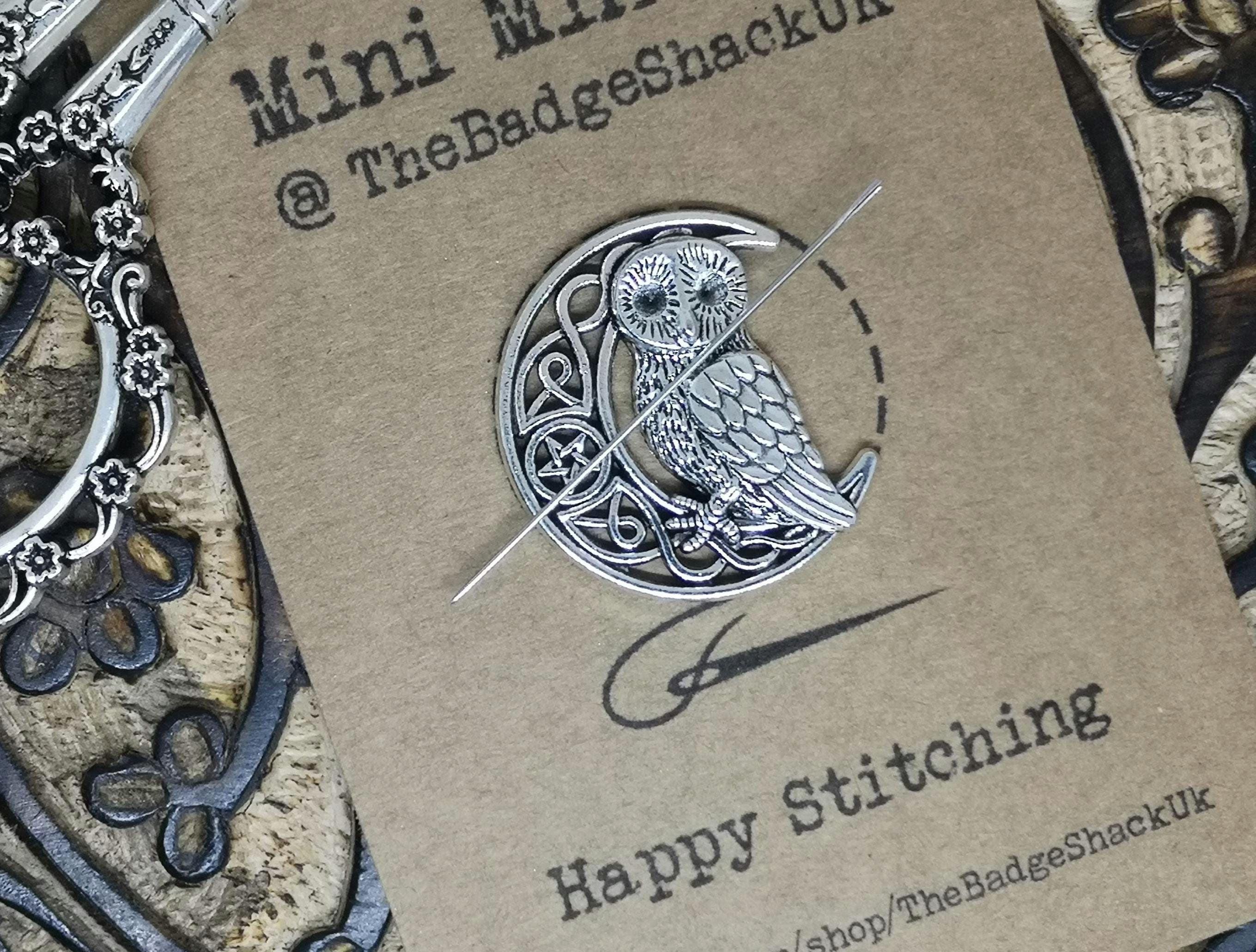 Owl needle minder , needle keep, needle minder, needle nanny, needle keeper, Needle holder, needle k