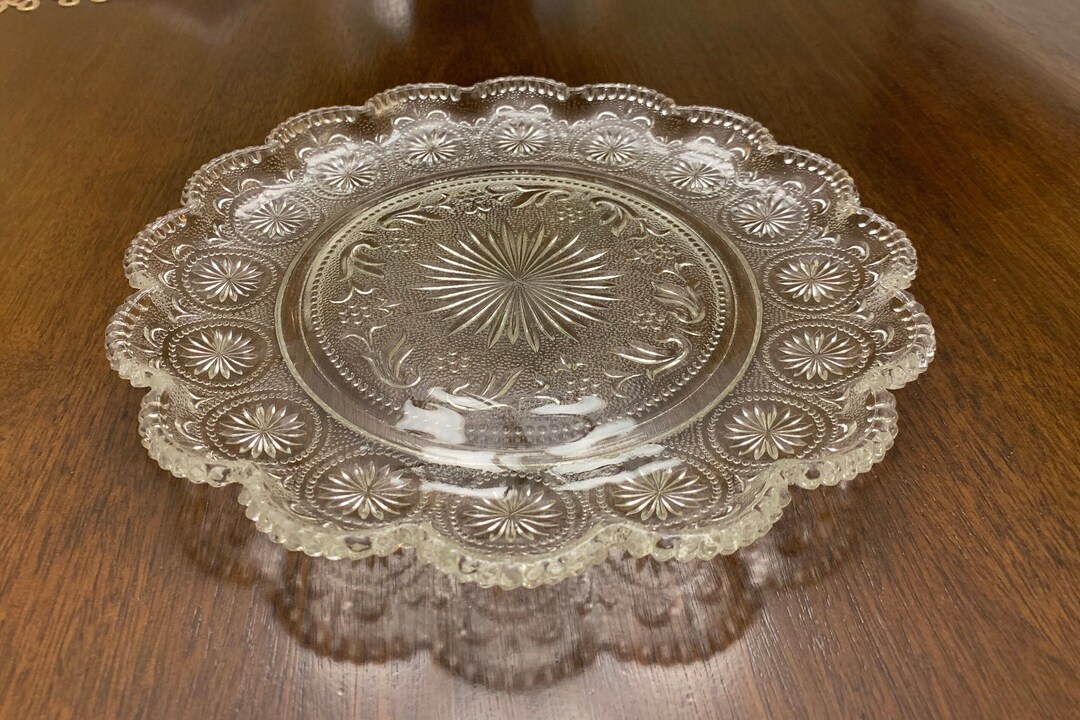 Vintage Elegant Clear Round Glass Serving Cake Plate Scalloped Etsy