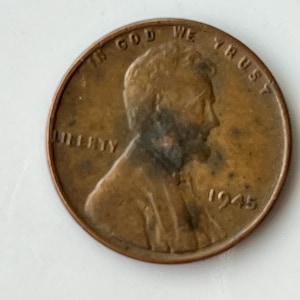 1945 Wheat Penny No Mint Mark Error L is on the Ridge
