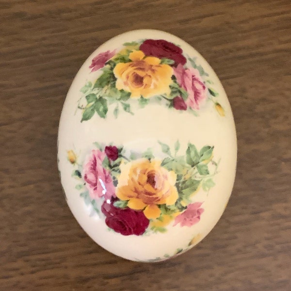 The Egg Lady - Roses Egg - Pink, Red, Yellow Roses - Vintage Porcelain Eggs