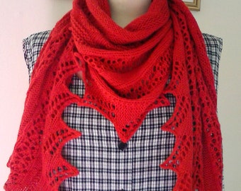 Shawl Knitting Pattern. Celtic Design Shawlette with Lace Panels.