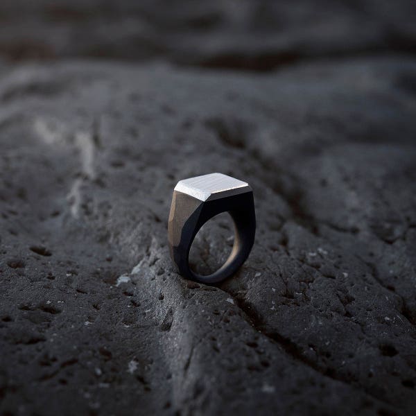 Signet with Aluminum, Aluminum Signet Ring, Resin Jewellery, Aluminum Ring, Handcrafted, Minimalist, Unisex Jewelery, For Him