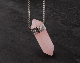 Collier avec quartz rose