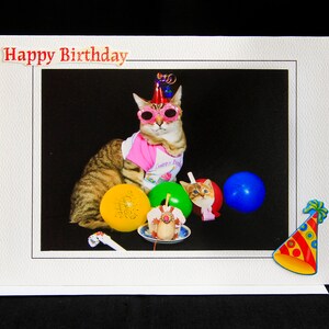 Carte de chat d’anniversaire-chat avec ballons-carte de vœux d’occasion spéciale pour les amoureux des chats