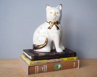 Vintage Katzenfigur von Staffordshire