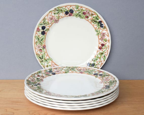 Churchill チャーチル ブラックベリー トレリス　ディナーセット　20点 Churchill Blackberry Trellis Dinner Plates Set of Two the