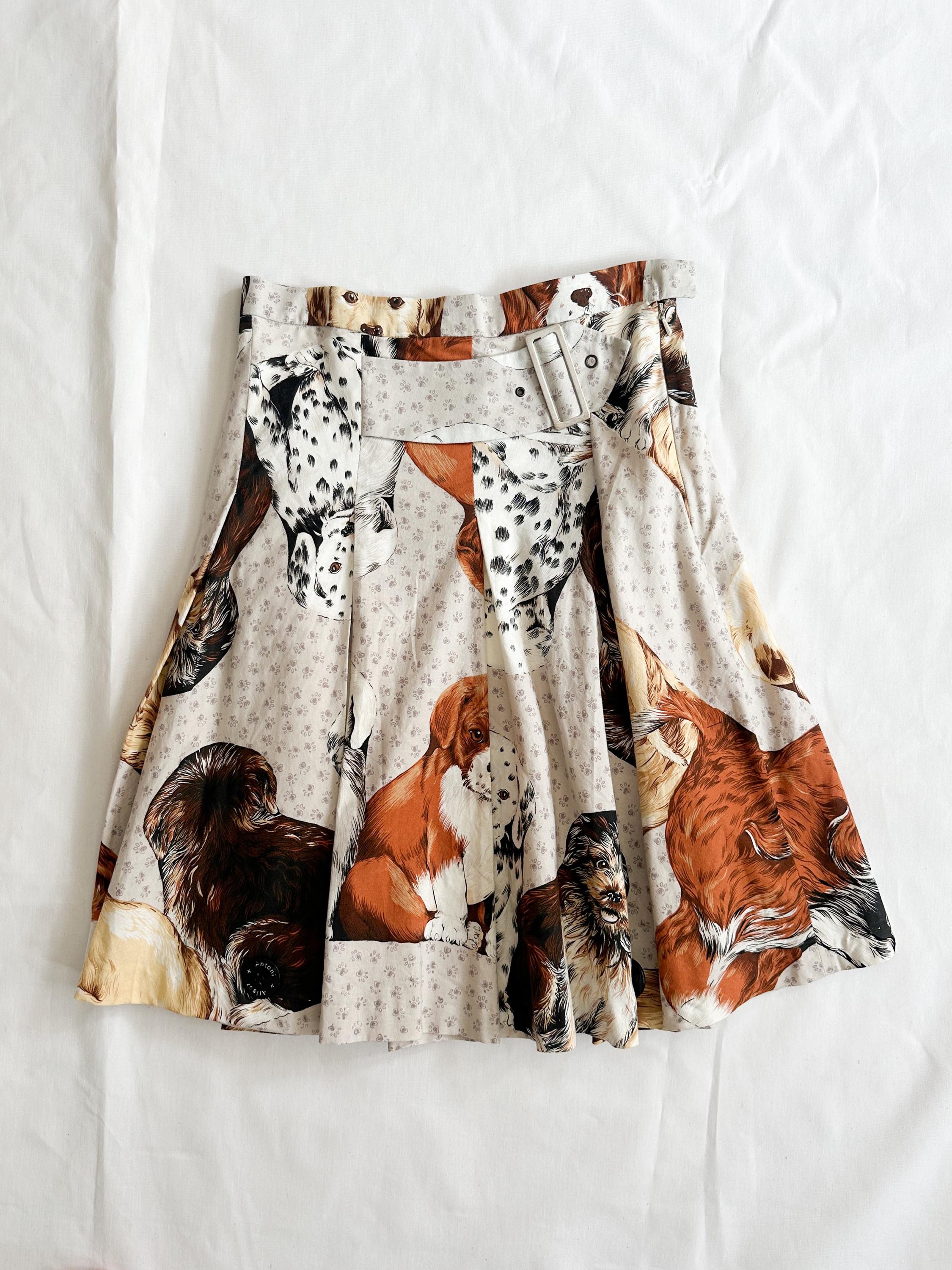 Antoni and Alison - Etsy
