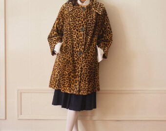 1950s Leoopard Print Faux Fur Half Sleeve Swing Coat
