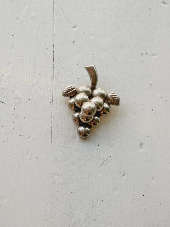 1940s Sterling Silver Grapes Brooch