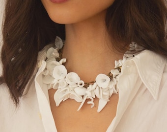 1930s Venetian Milk Glass Flower Collar on Chunky Brass Chain