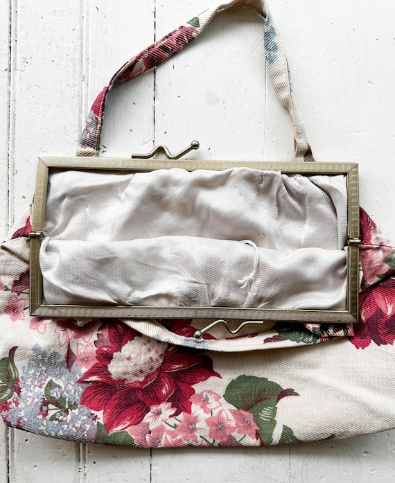 1940s Floral Bark Cloth Frame Bag - image 3
