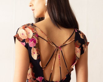 1970s Graphic Floral Crepe Backless Dress