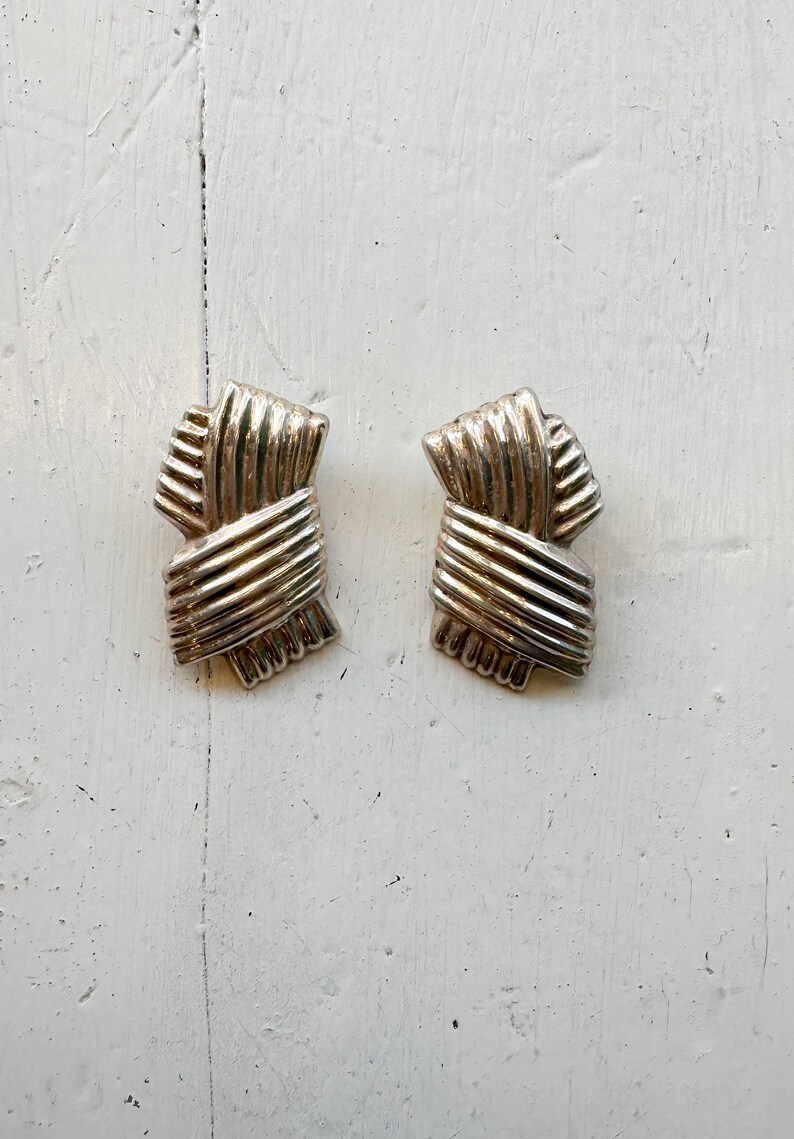 1980s Taxco Sterling Abstract Bow Clip Earrings image 1