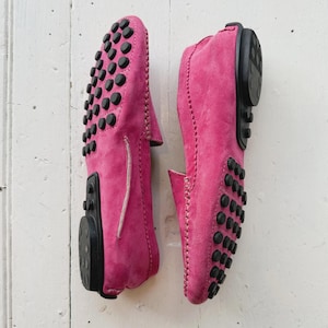 1990s French Sole Hot Pink Suede Driving Loafers