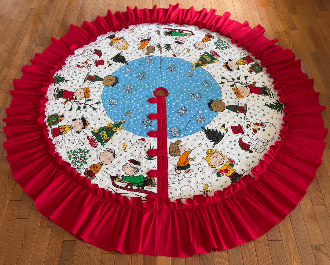 Large Christmas Tree Skirt Made With Prequilted Peanuts Print Etsy