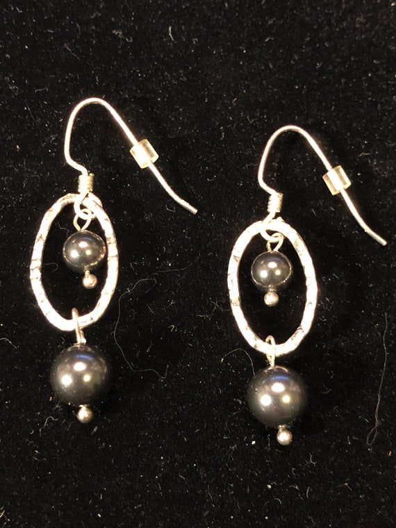 Handcrafted Silver and Black Beads Dangling Drop … - image 1