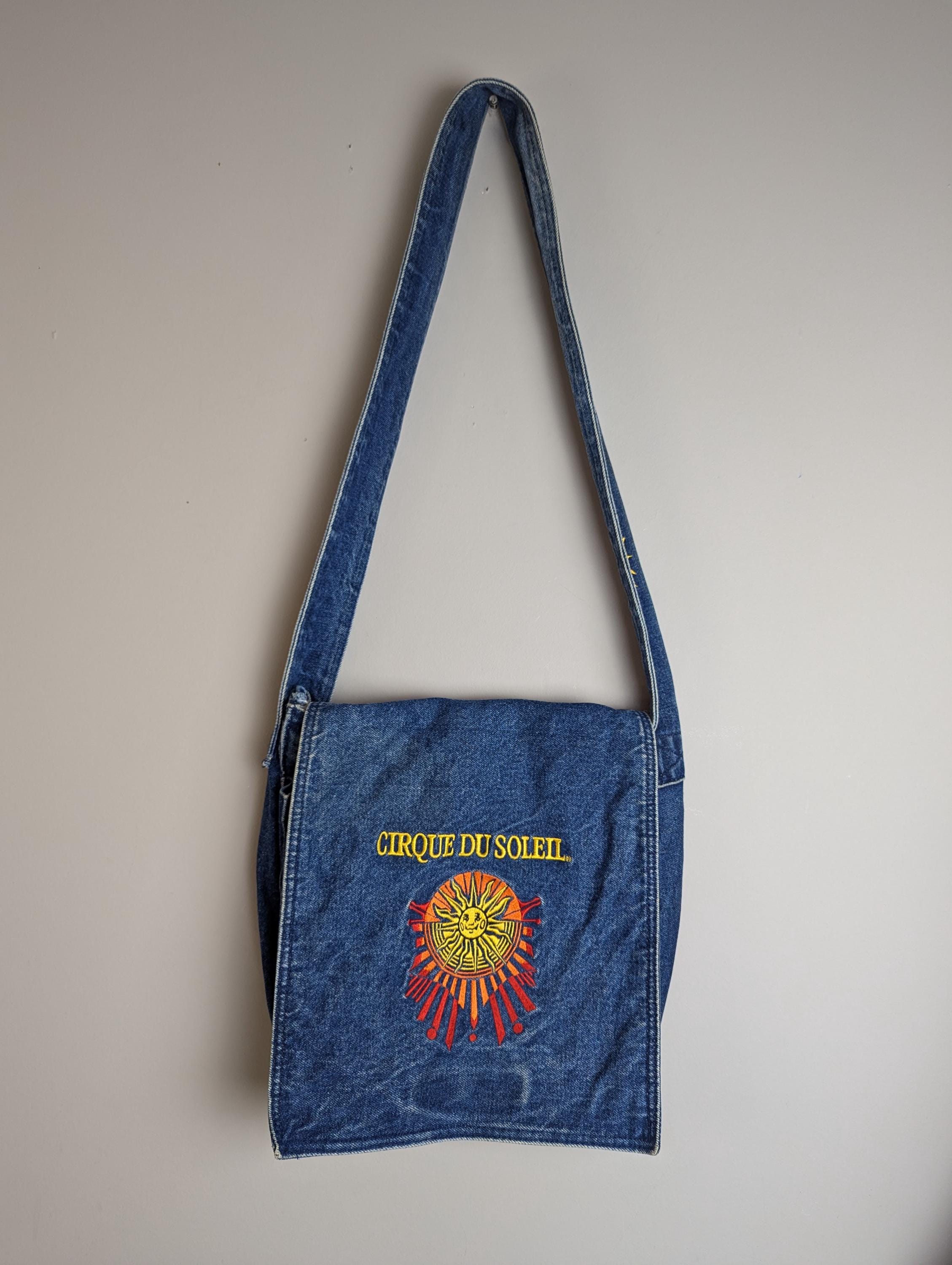 Cirque Du Soleil Bag Cirque Du Soleil Bag(s) - Used As New | Salvos Stores main image 2