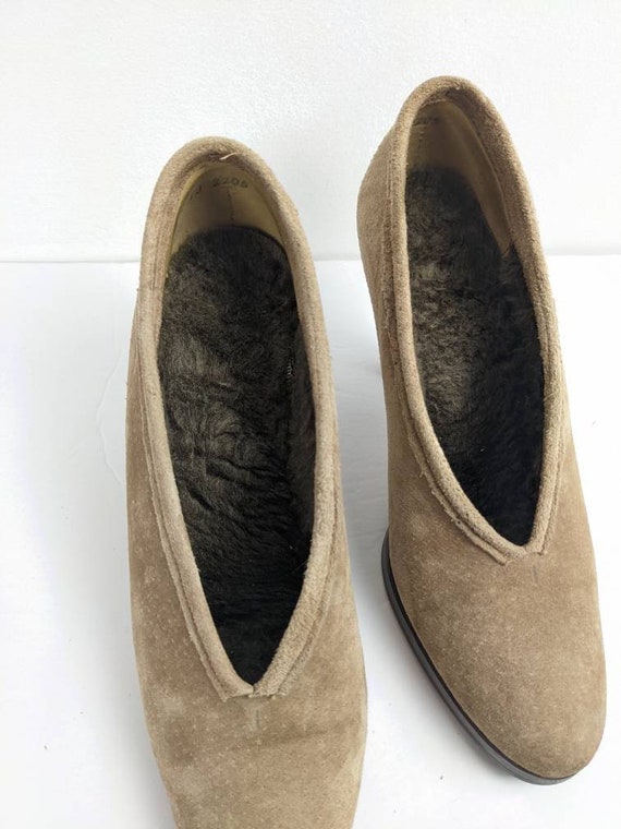 Fur lined cheap pumps