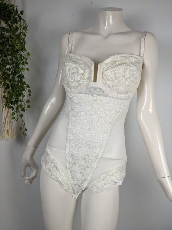 Vintage Lingerie, White Lace Bodysuit, Vintage Shapewear, Sexy Bustier  Bodice, Cups Snap Crotch 36C -  Canada