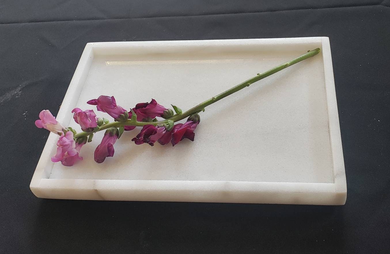 Alabaster Tray – Be Home